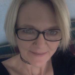 Meet your Posher, Debra